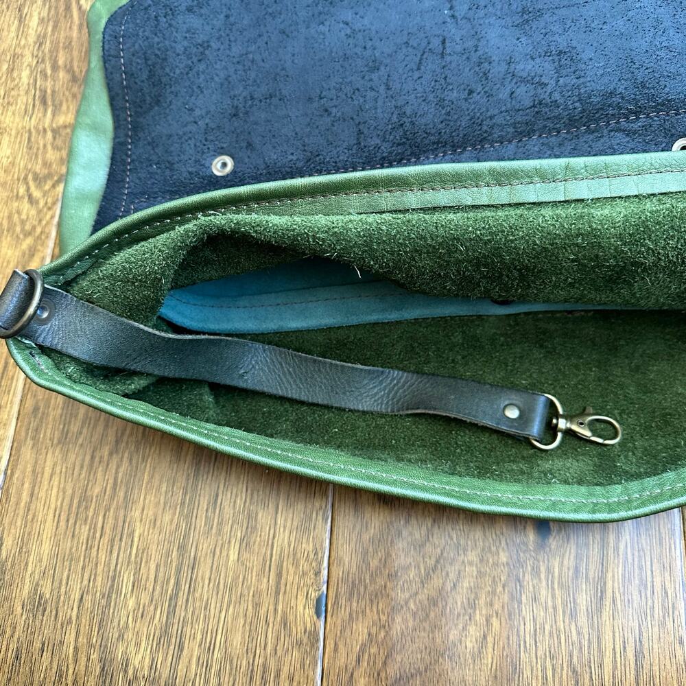 Ebano handmade Italian leather satchel messenger bag - Picture 9 of 16